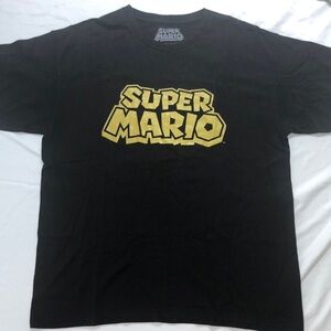 Super Mario Bros gold 3D logo t-shirt size XL